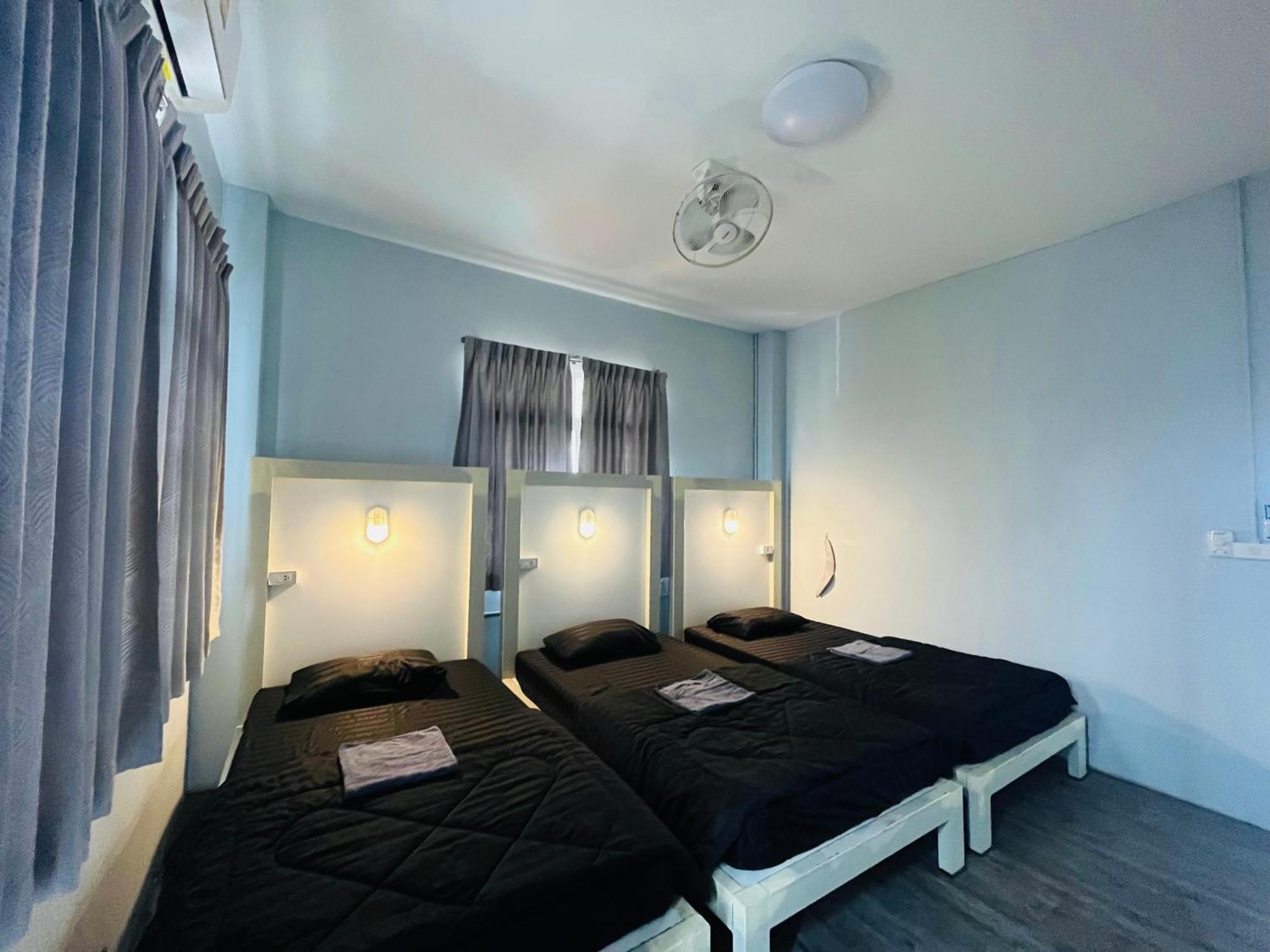 Patone Hostel Phra Nakhon Si Ayutthaya Esterno foto